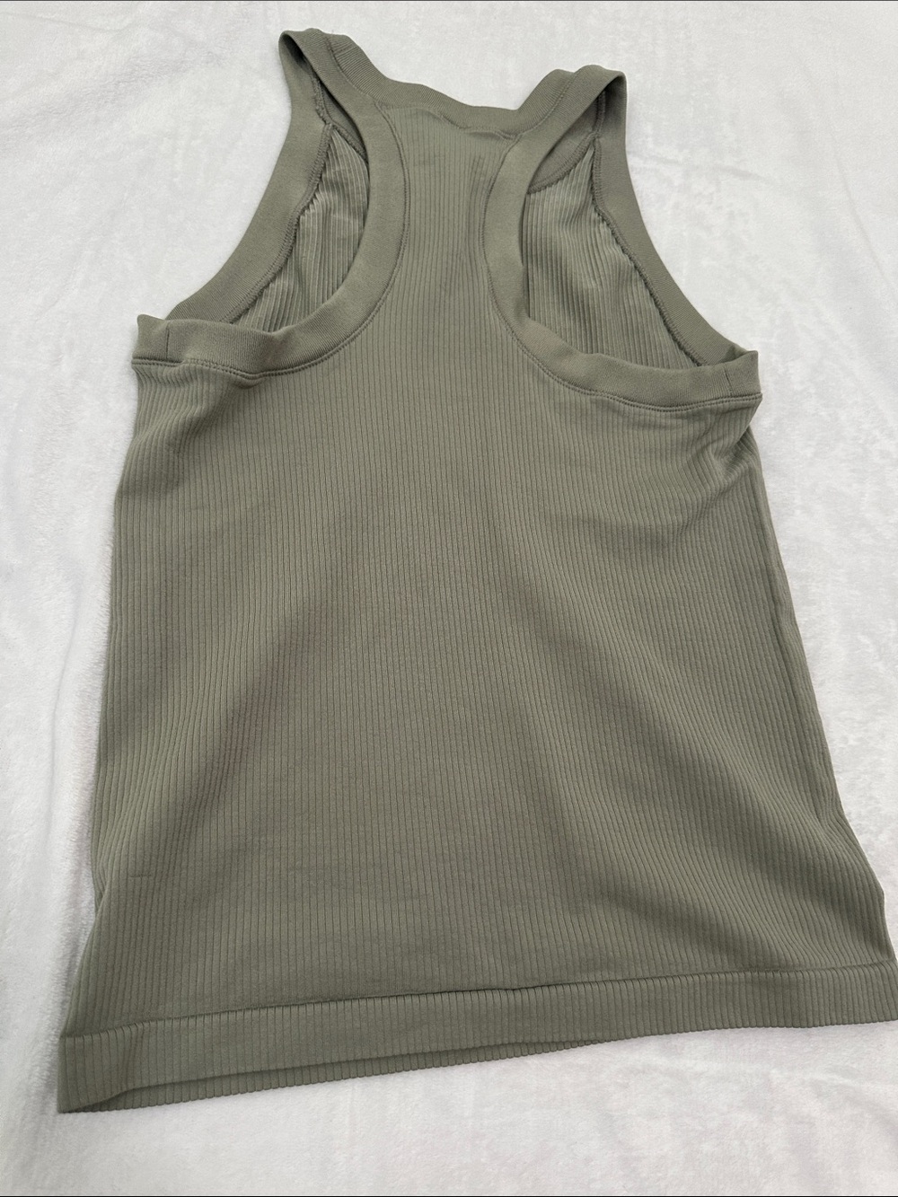🩰 Athleta Ribbed Tank Top - Picture 2 of 4